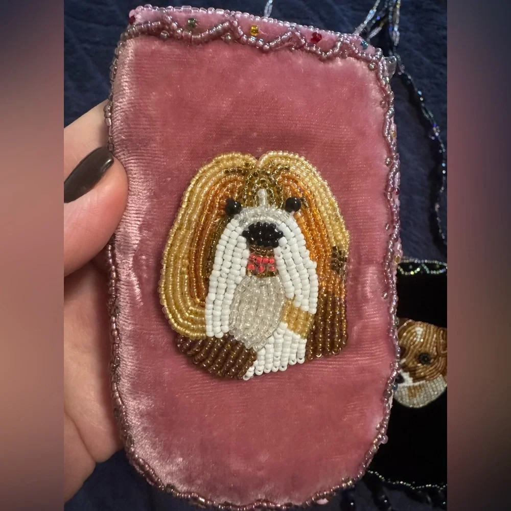 Beaded dog pouch mini - Picture 3 of 9